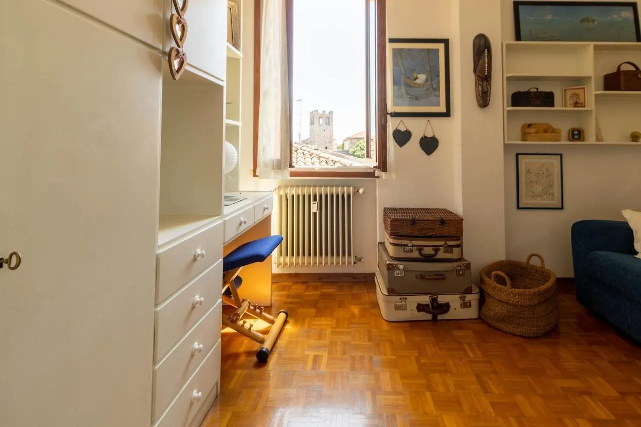 Apartament La Chicca Sui Tetti Desenzano del Garda