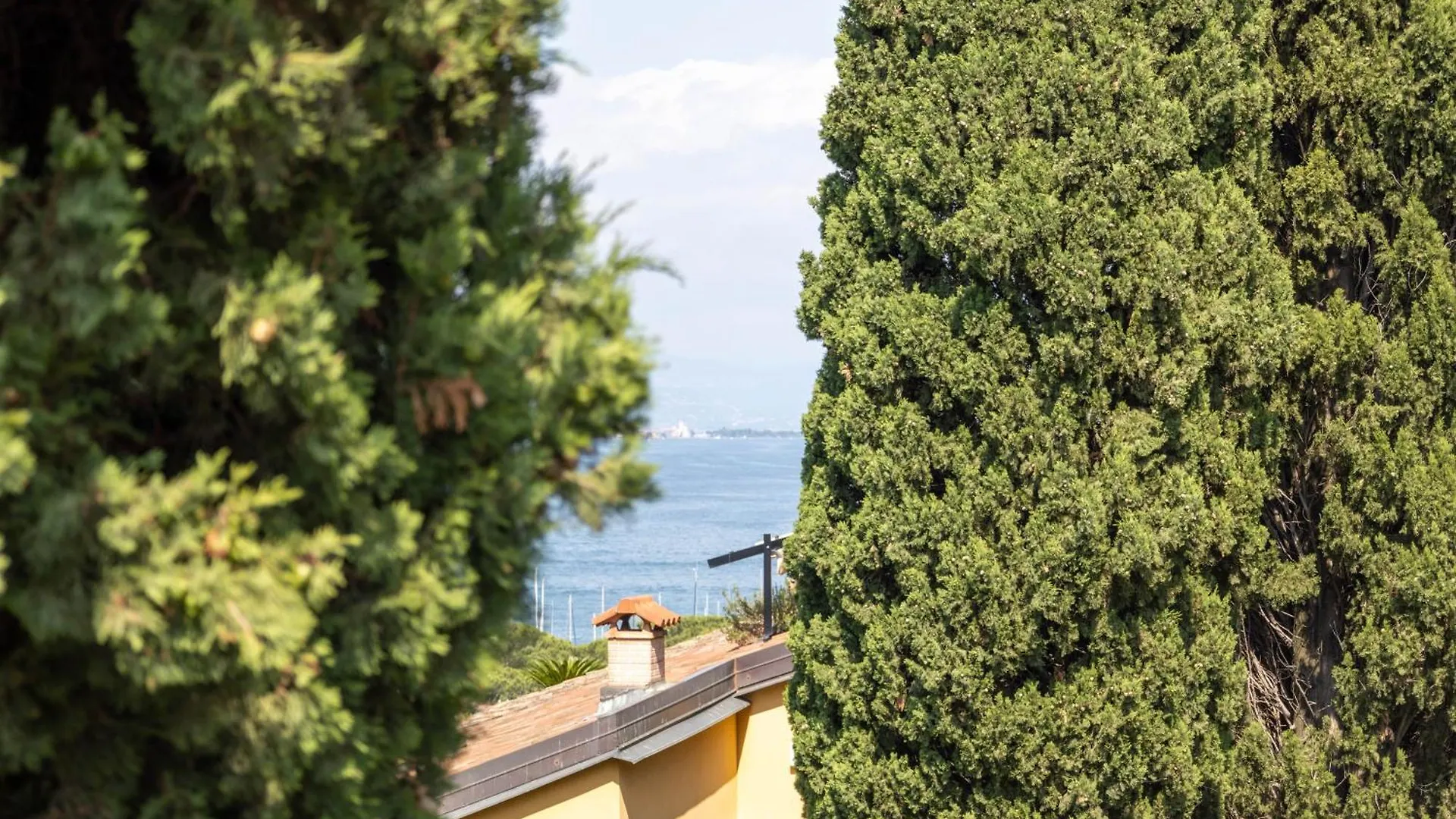 Apartament La Chicca Sui Tetti Desenzano del Garda