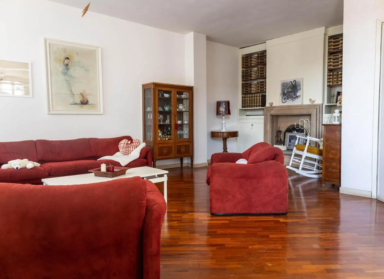 La Chicca Sui Tetti Daire Desenzano del Garda